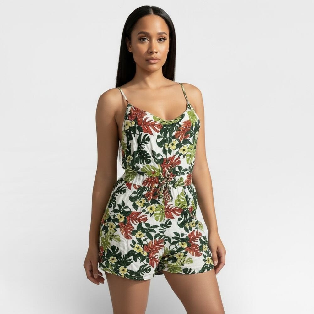Leaf Sleeveless Short Romper
